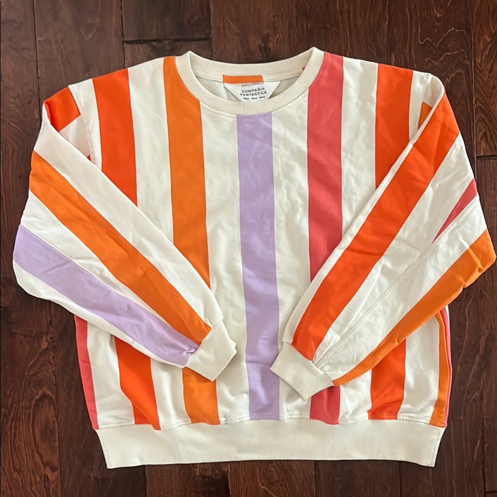 Compañía fantástica 100% cotton sweatshirt NWOT